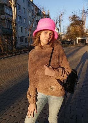 Тренд осінньо-зимового сезону ангорова панама — фото 8 з 9