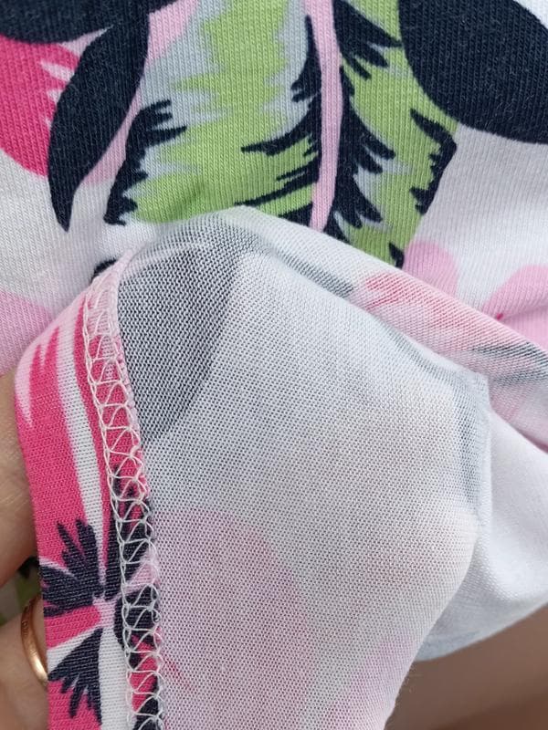 Жіноча майка з квадратним вирізом